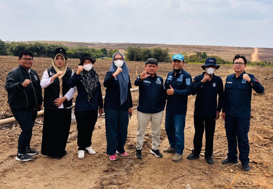 Temukan Hotspot, DLH Lampung Segel Lahan PT SIL di Tulang Bawang